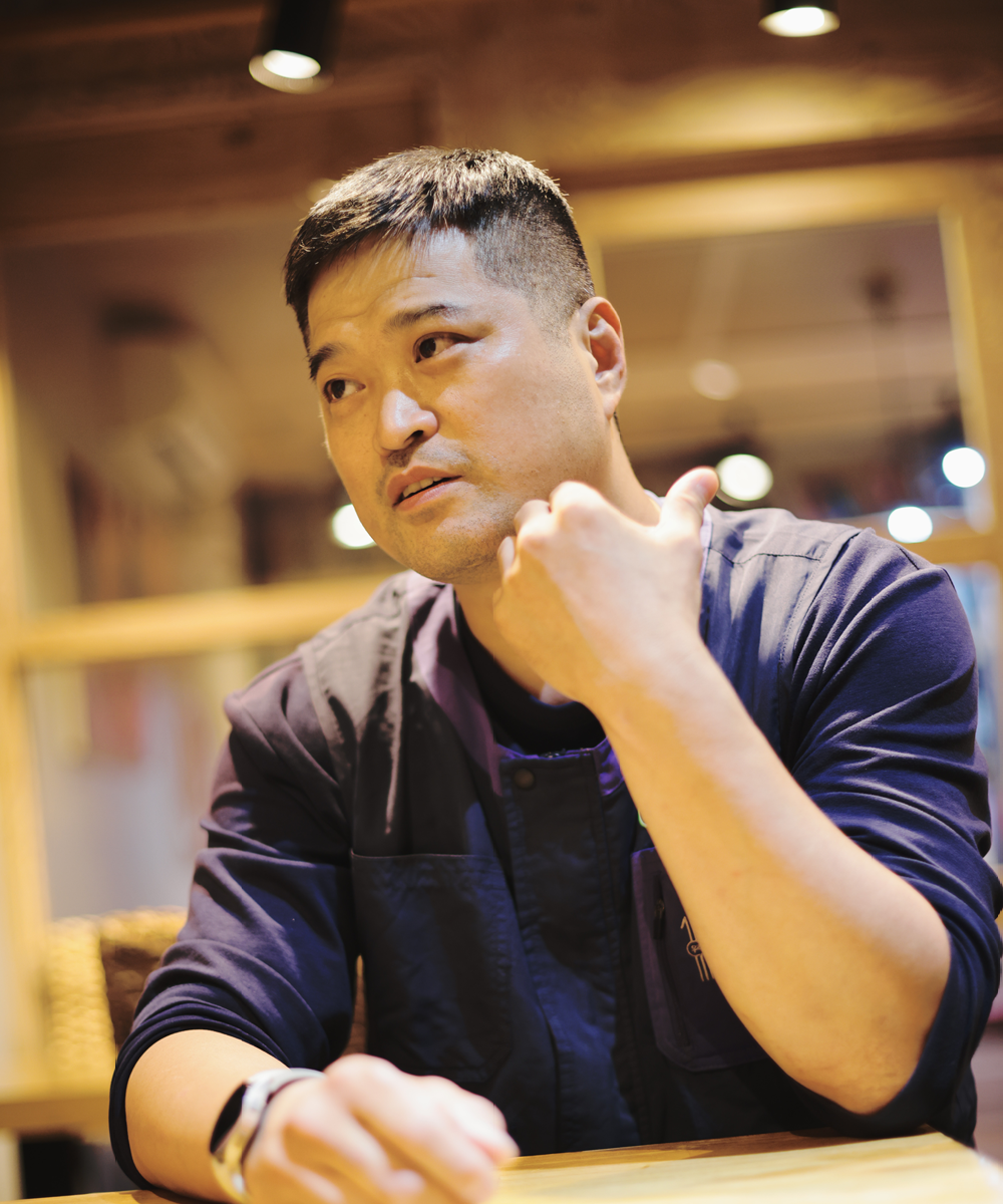 1724744198542152_PEOPLE 8월_마트6.png