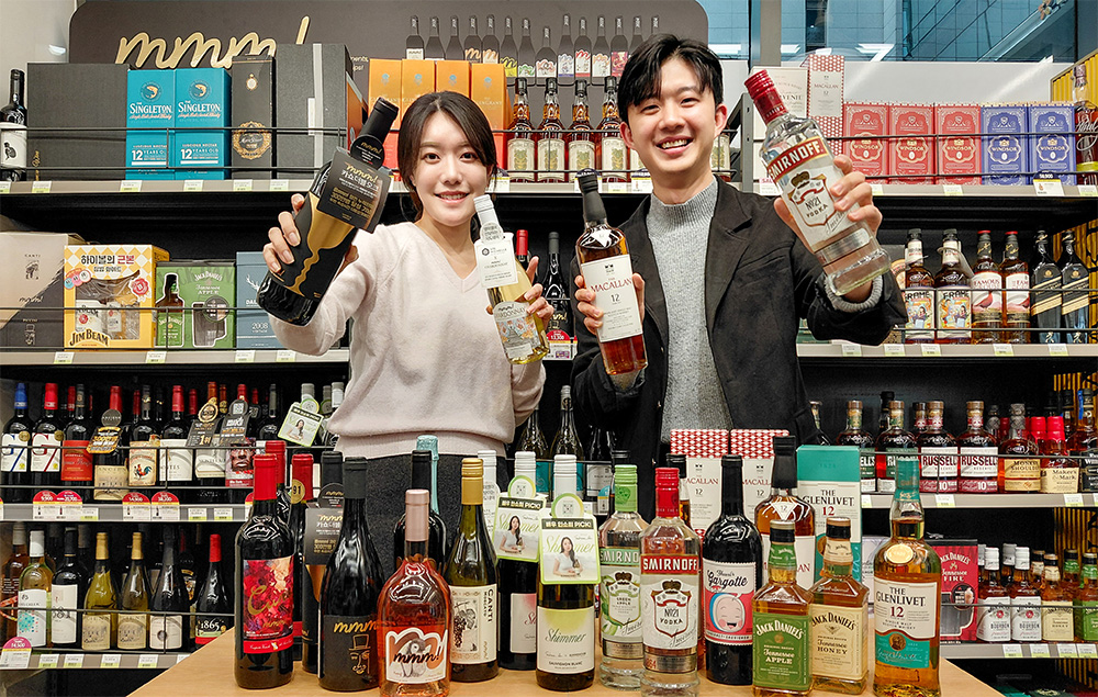 1764549438259713_CU 대규모 와인양주 연말축제_1.jpg